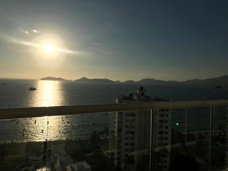 Departamento En Acapulco Con Inmejorable Vista Apartment Luaran gambar